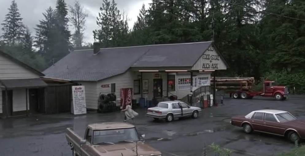 Filming Locations Of Kindergarten Cop The Motel Movieloci Com Of course, kindergarten cop isn't about policing students at all, it is about a detective working undercover to catch a drug kingpin. filming locations of kindergarten cop